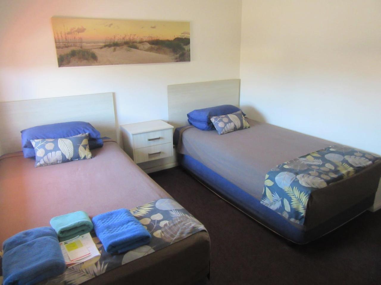 Dampier Mermaid Hotel Karratha Bagian luar foto